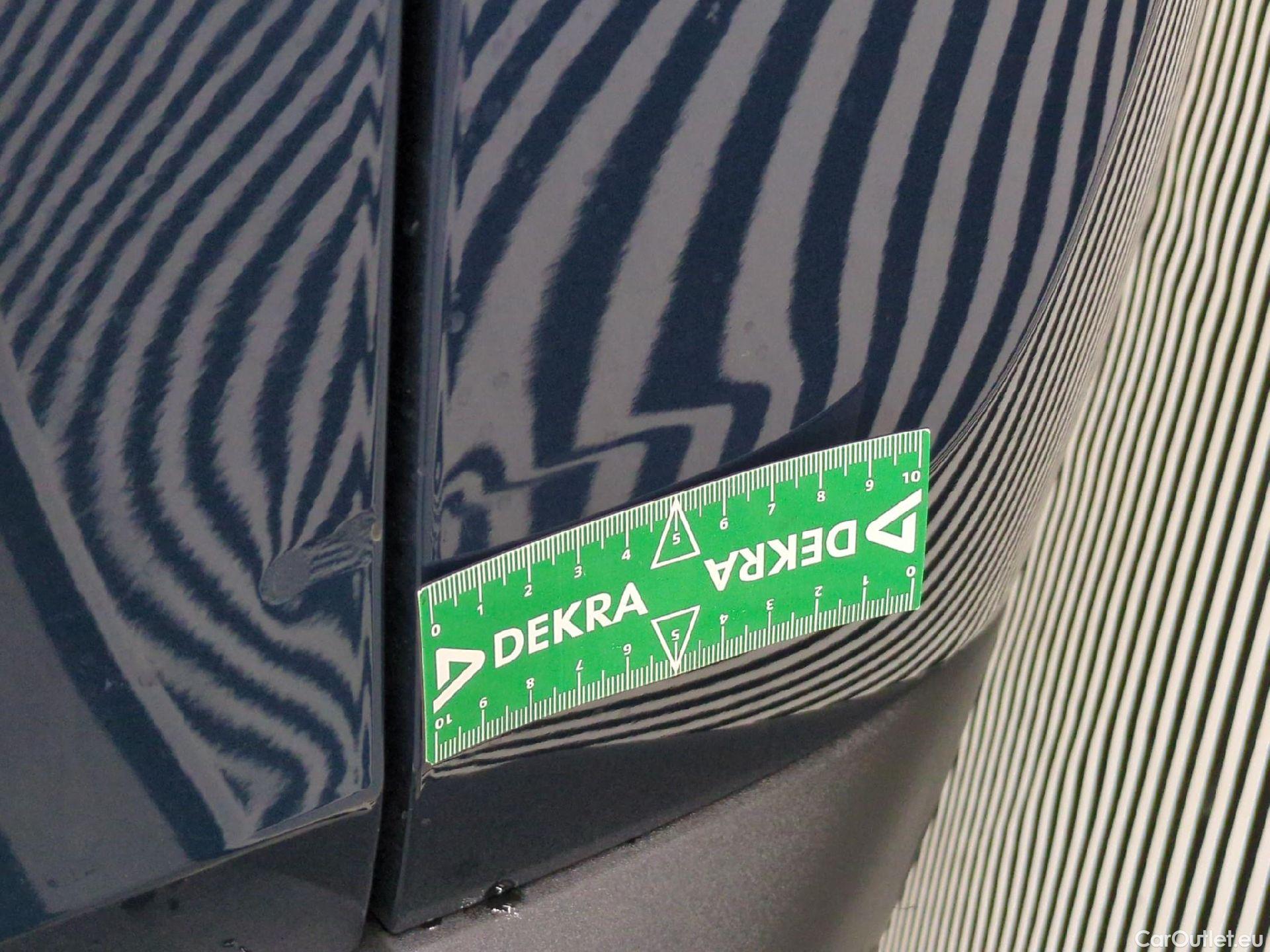  Peugeot  3008  Allure Pack 1.5 HDi 130CV BVA8 E6d #13