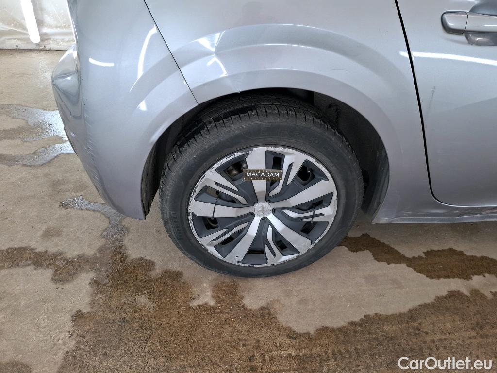  Peugeot  208  Active Business 1.5 HDi 100CV BVM6 E6d #84