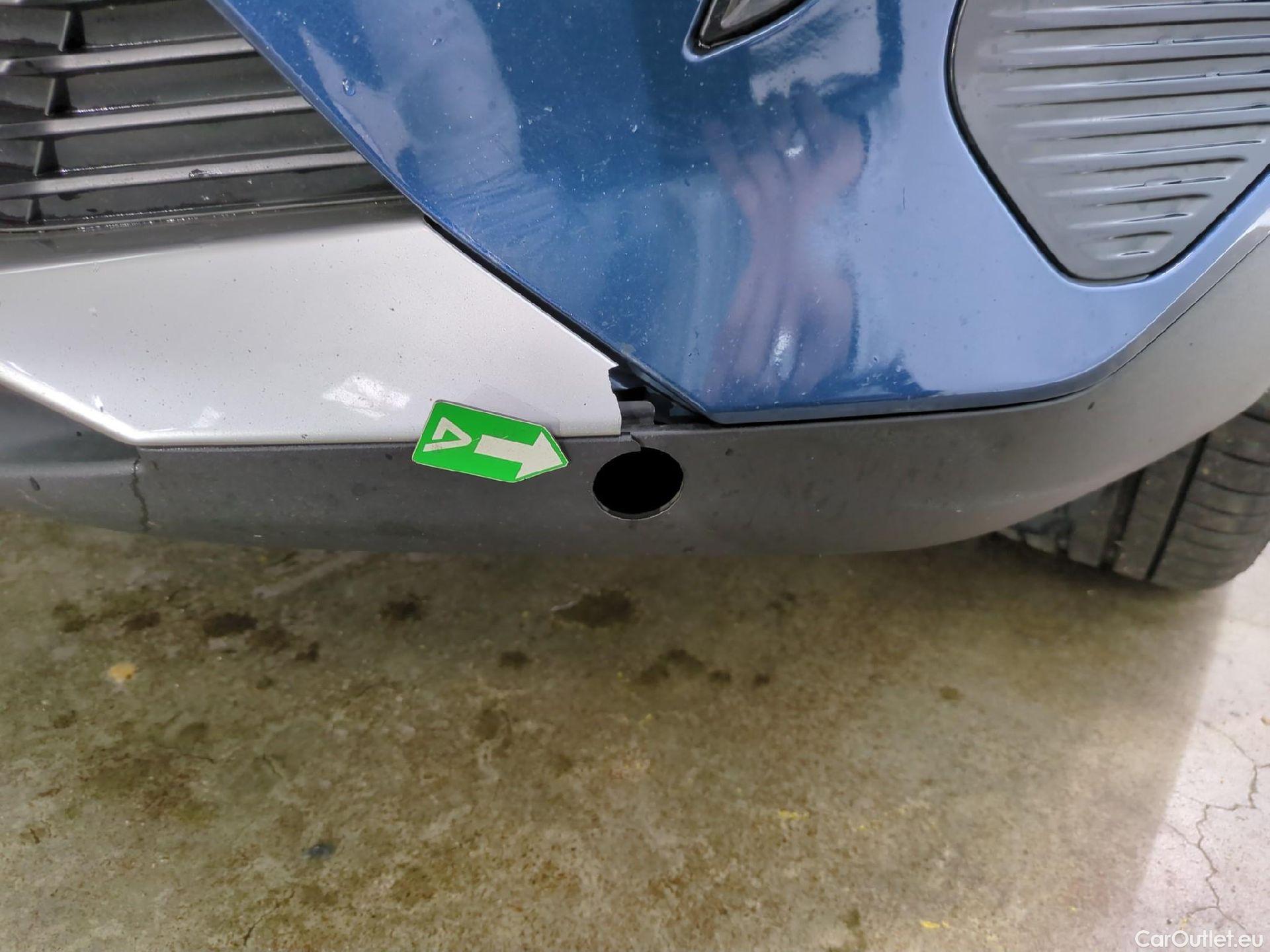  Peugeot  3008  Allure Pack 1.5 HDi 130CV BVA8 E6d #27