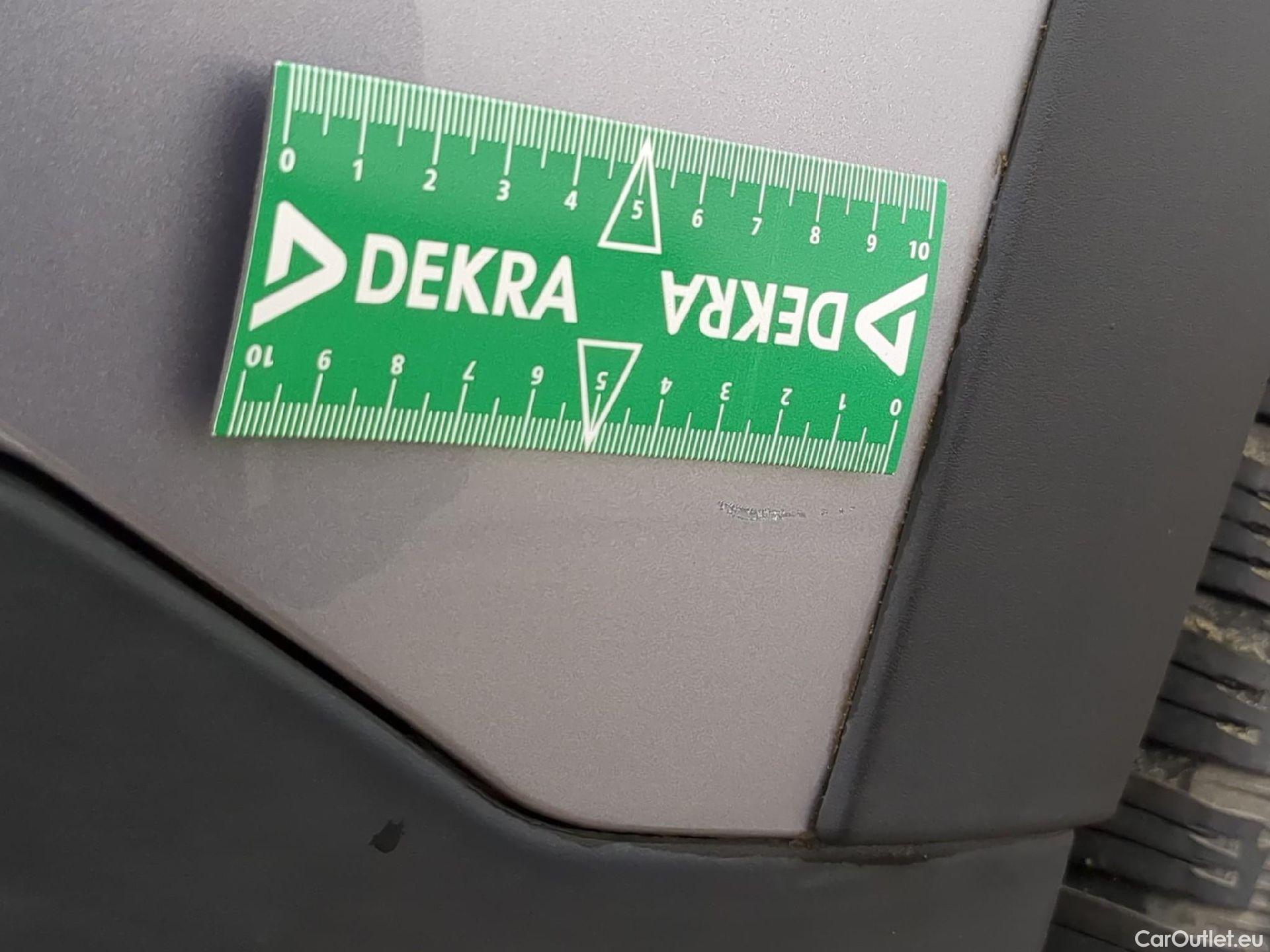  Peugeot  2008  Allure Business 1.2 PureTech 130CV BVA6 E6dT #25