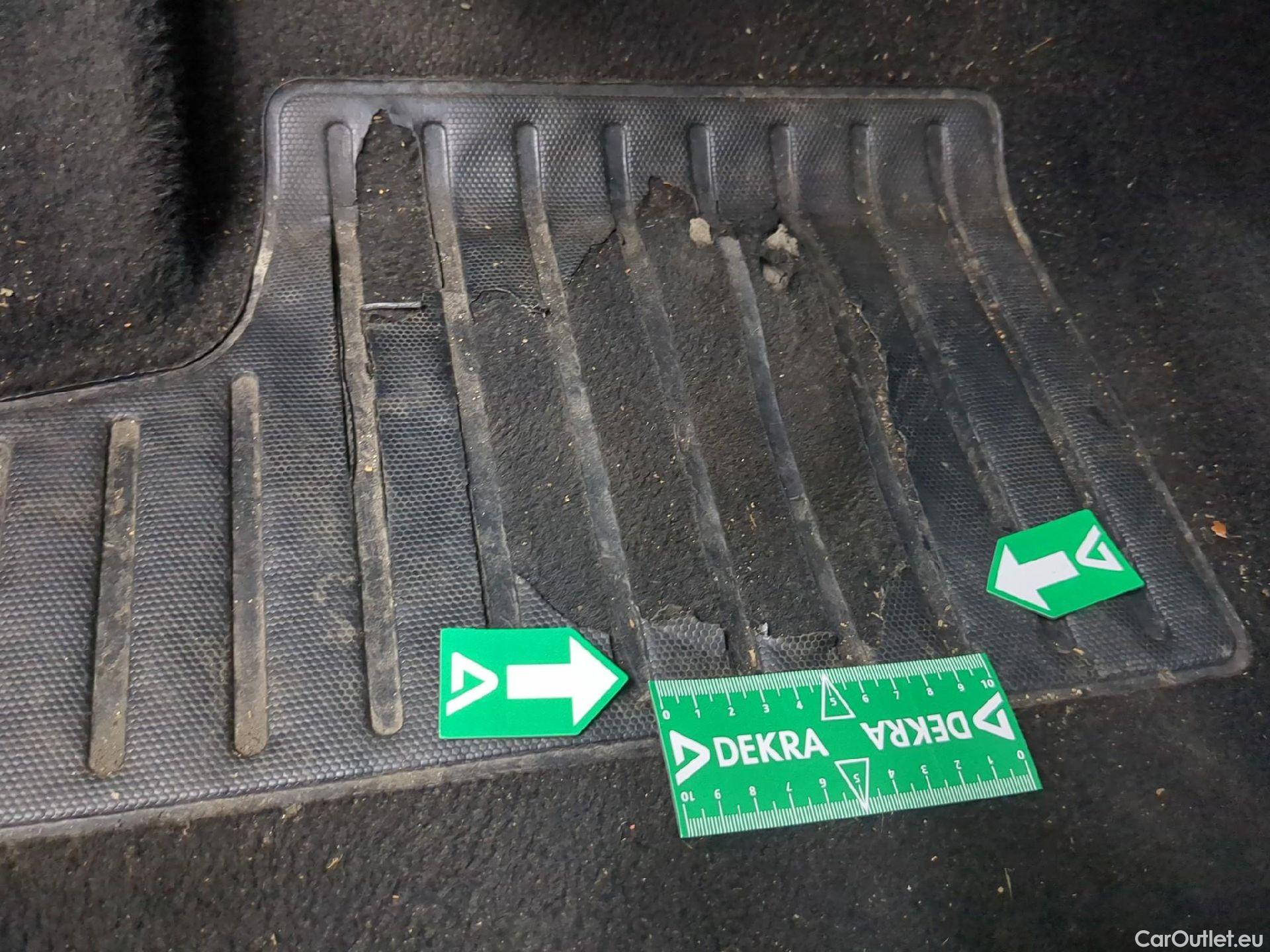  Peugeot  2008  Allure Business 1.5 HDi 110CV BVM6 E6d #1