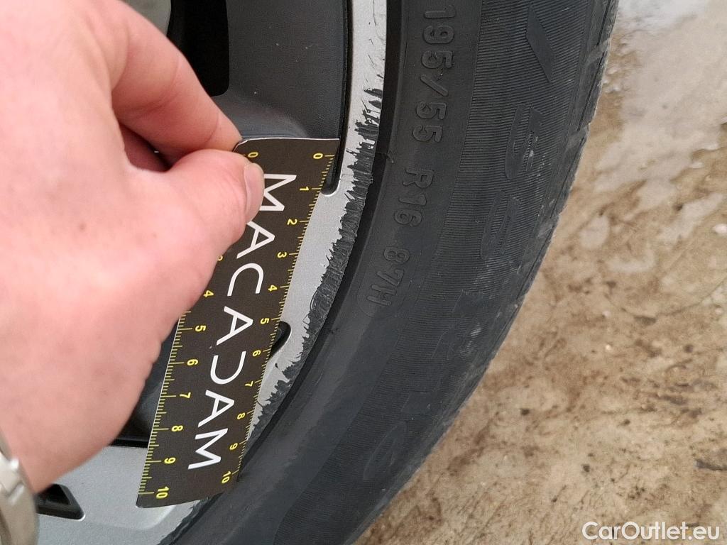  Peugeot  208  Active Business 1.5 HDi 100CV BVM6 E6d #83