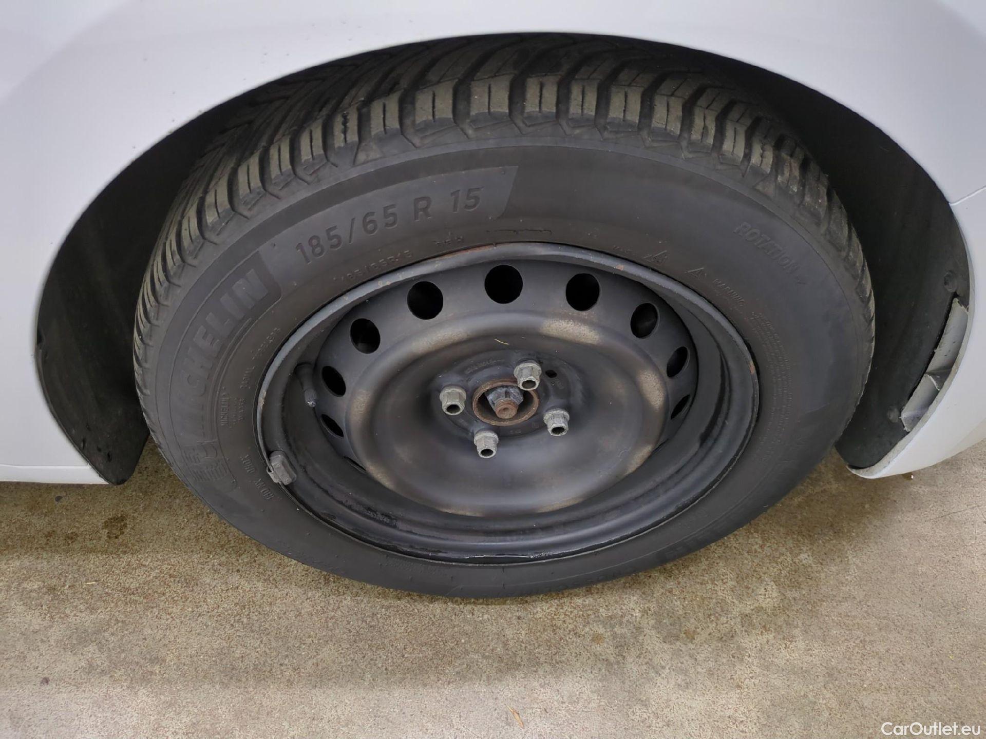  Renault  Clio  V Société Air Nav 1.5 dCi 100CV BVM6 E6d #9