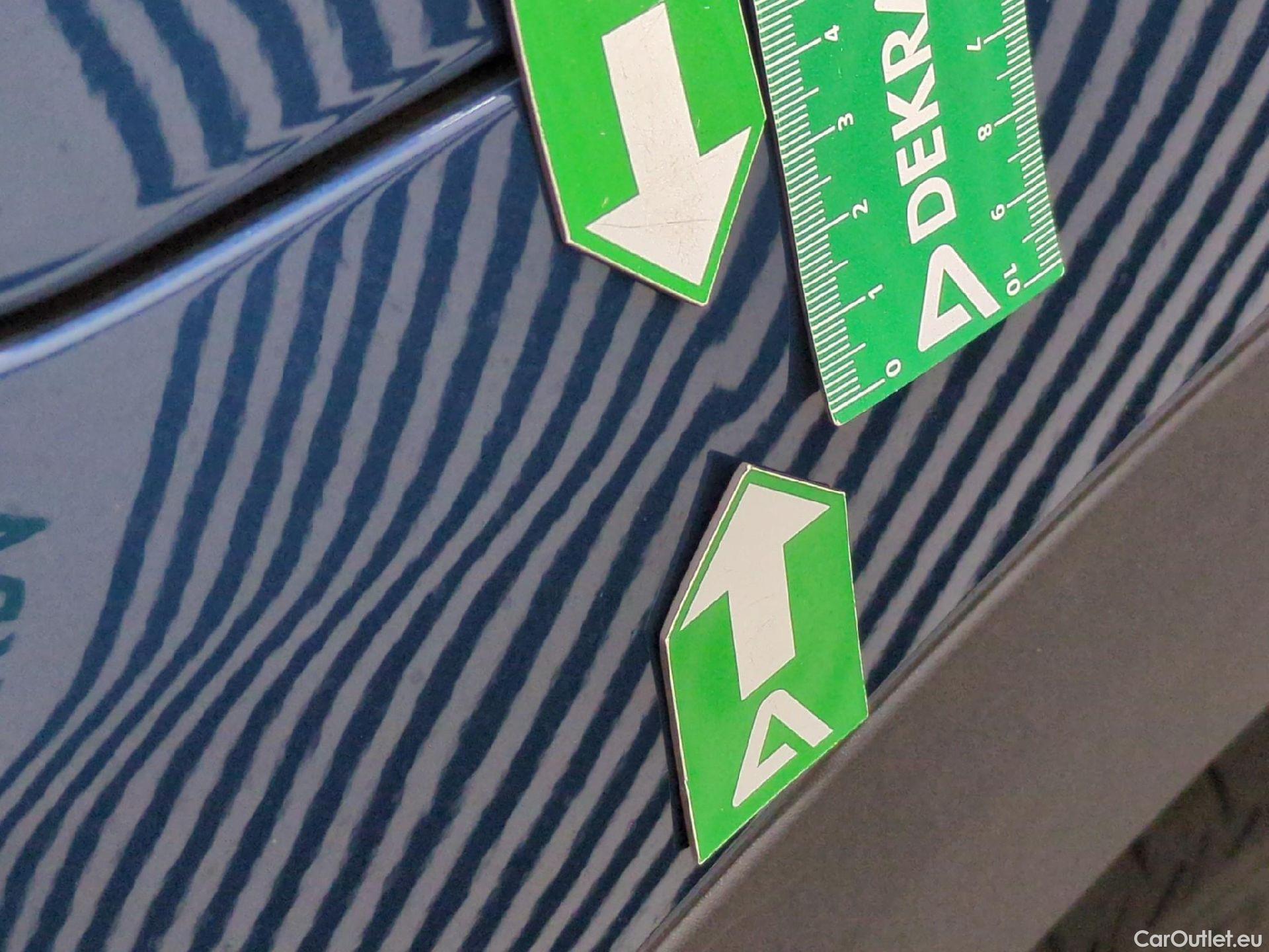  Peugeot  3008  Allure Pack 1.5 HDi 130CV BVA8 E6d #18