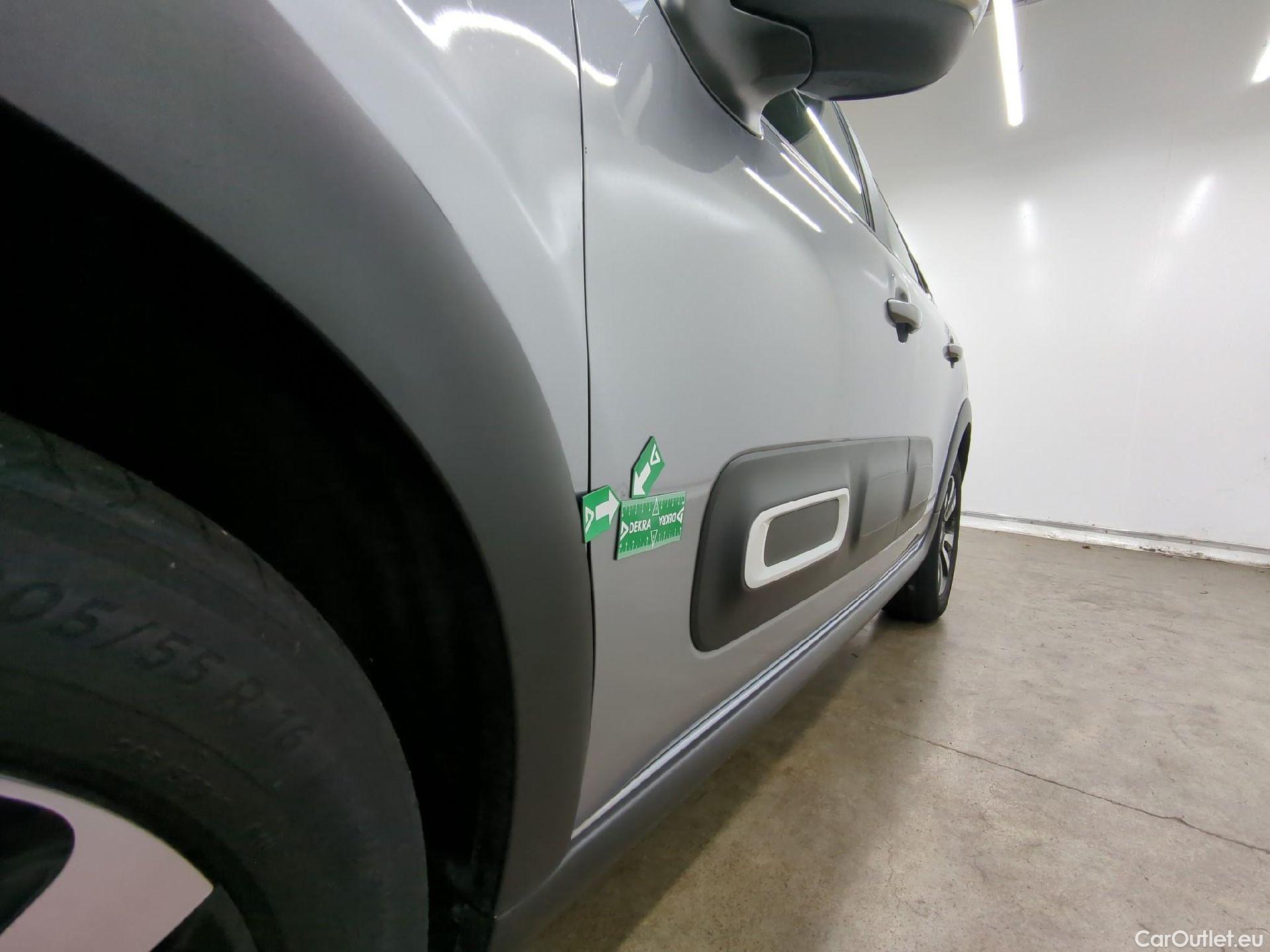  Citroen  C3  Shine Business 1.2 PureTech 80CV BVM5 E6d #16