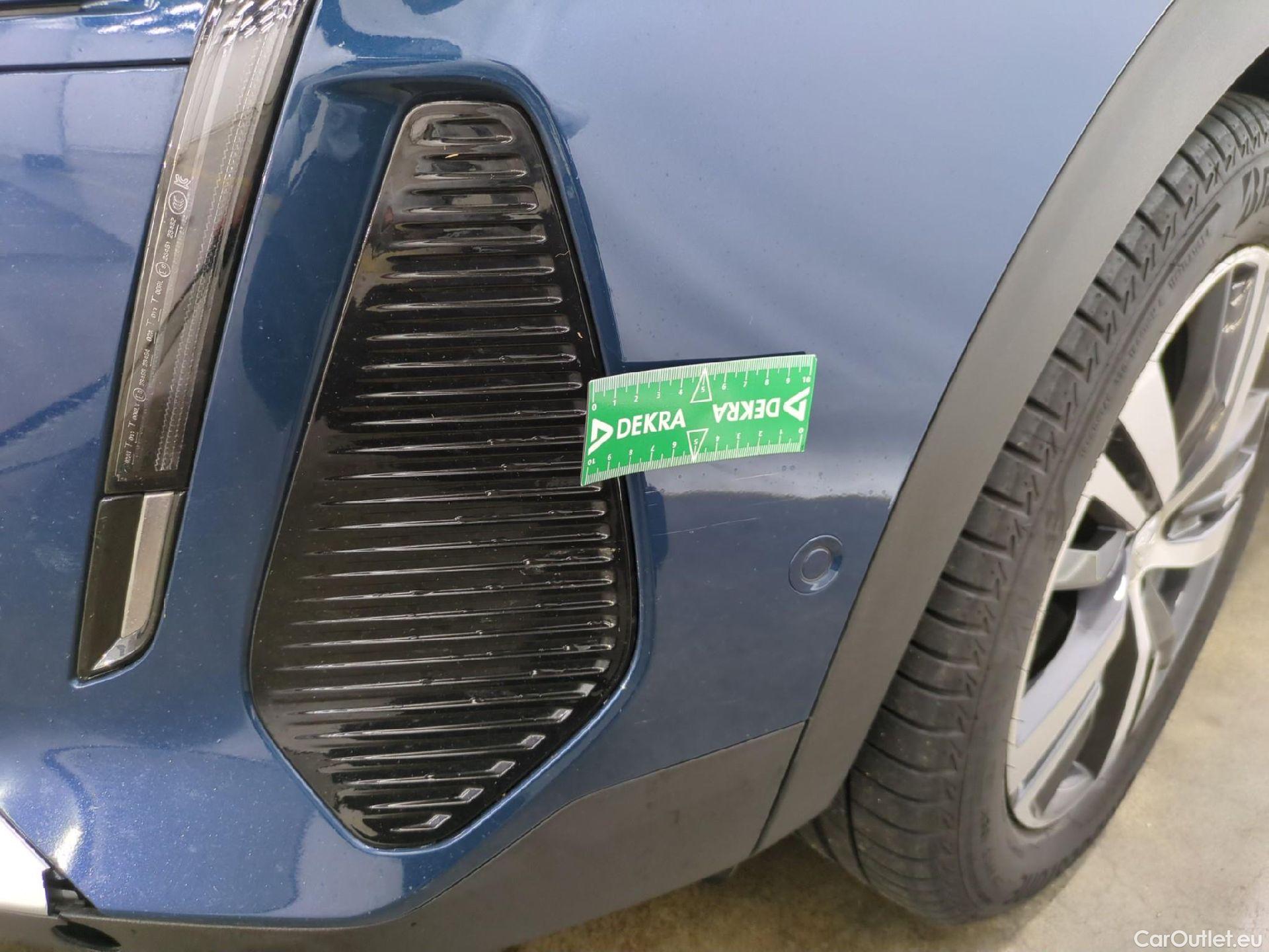  Peugeot  3008  Allure Pack 1.5 HDi 130CV BVA8 E6d #28