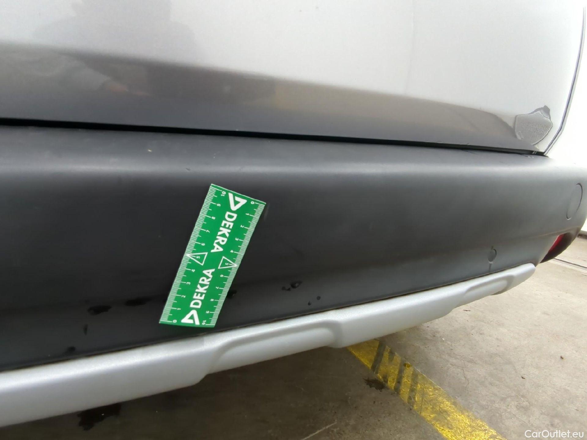  Peugeot  2008  Allure Business 1.2 PureTech 130CV BVA6 E6dT #29