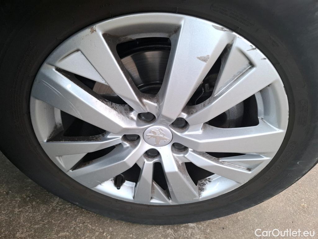  Peugeot  5008  Active Business 1.2 PureTech 130CV BVA8 E6dT #26