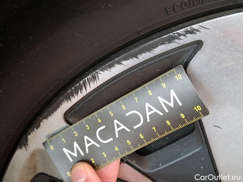  Peugeot  208  Active Business 1.5 HDi 100CV BVM6 E6d #81