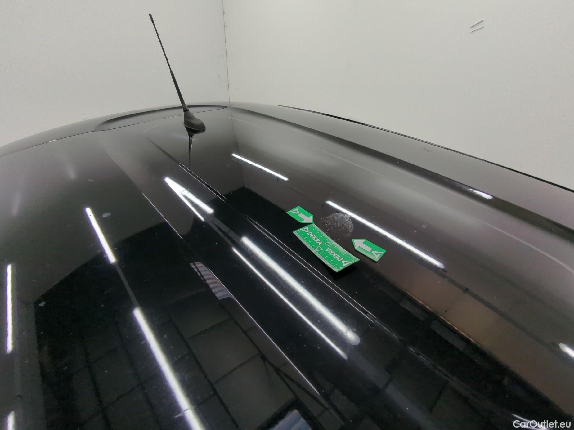  Citroen  C3  Shine Business 1.2 PureTech 80CV BVM5 E6d #4