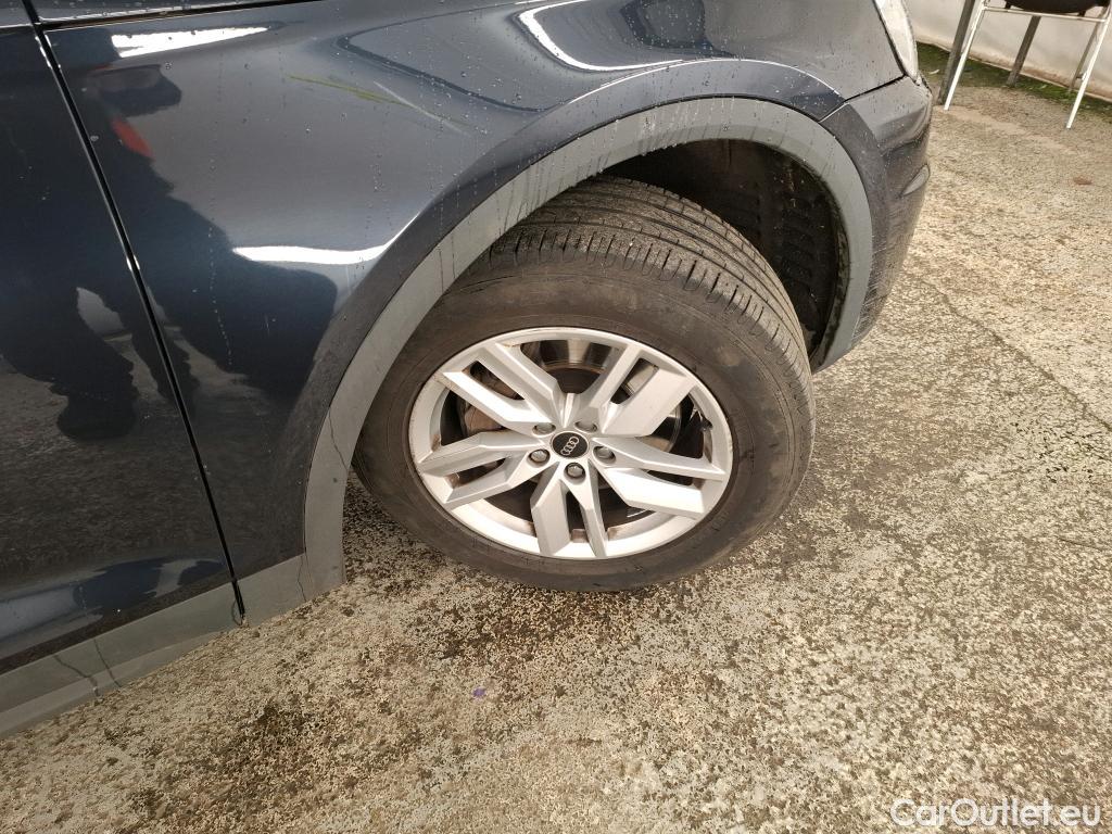  Audi  Q5 AUDI  / 2016 / 5P / SUV 50 TFSI e 299 QTT S TRONIC 7 BUS EXEC #22