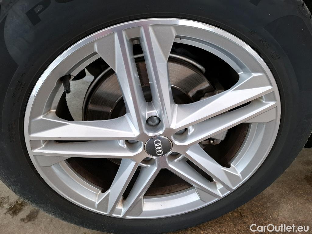  Audi  Q5 AUDI  / 2016 / 5P / SUV 50 TFSI e 299 QTT S TRONIC 7 S LINE #27