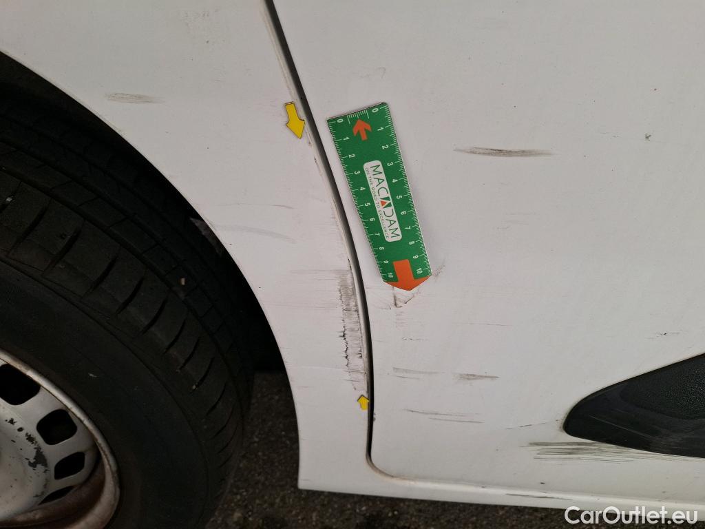  Citroen  Berlingo  Fourgon Club M 650 1.5 BlueHDi 75CV BVM5 E6dT #4