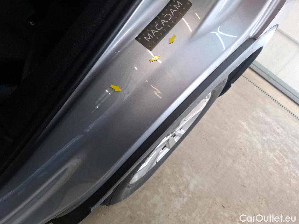  Audi  Q3 AUDI  / 2018 / 5P / SUV 45 TFSI E 245 S TRONIC BUSINESS LINE #24