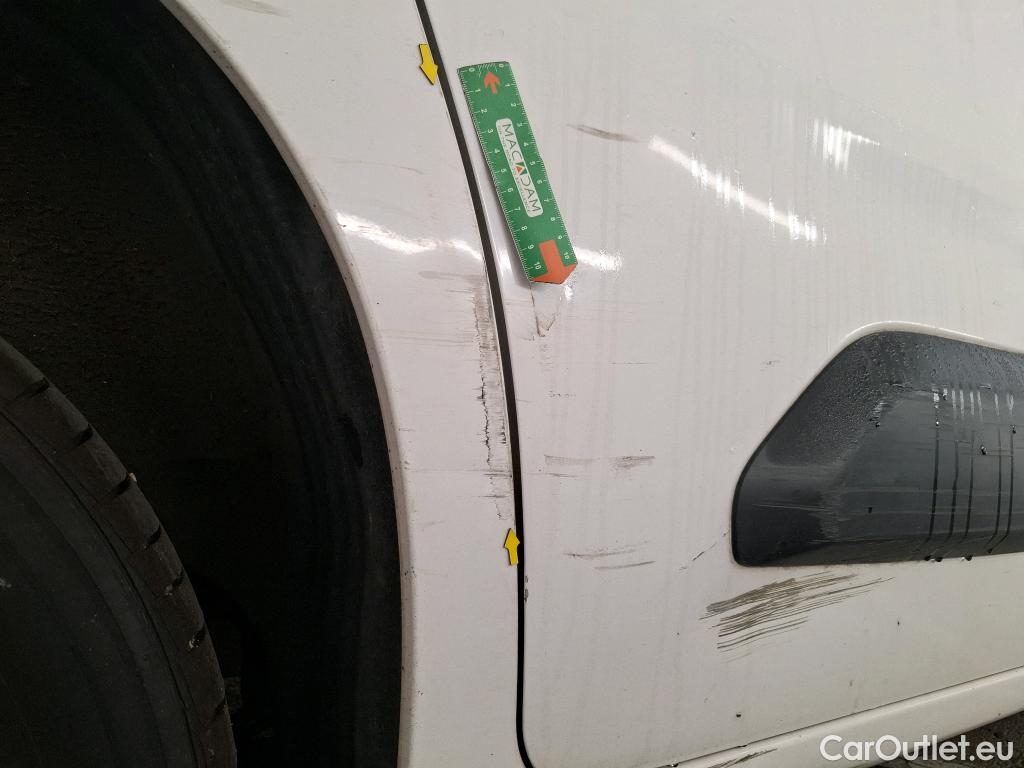  Citroen  Berlingo  Fourgon Club M 650 1.5 BlueHDi 75CV BVM5 E6dT #5