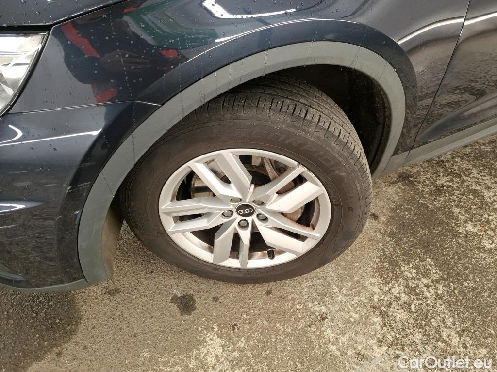  Audi  Q5 AUDI  / 2016 / 5P / SUV 50 TFSI e 299 QTT S TRONIC 7 BUS EXEC #32