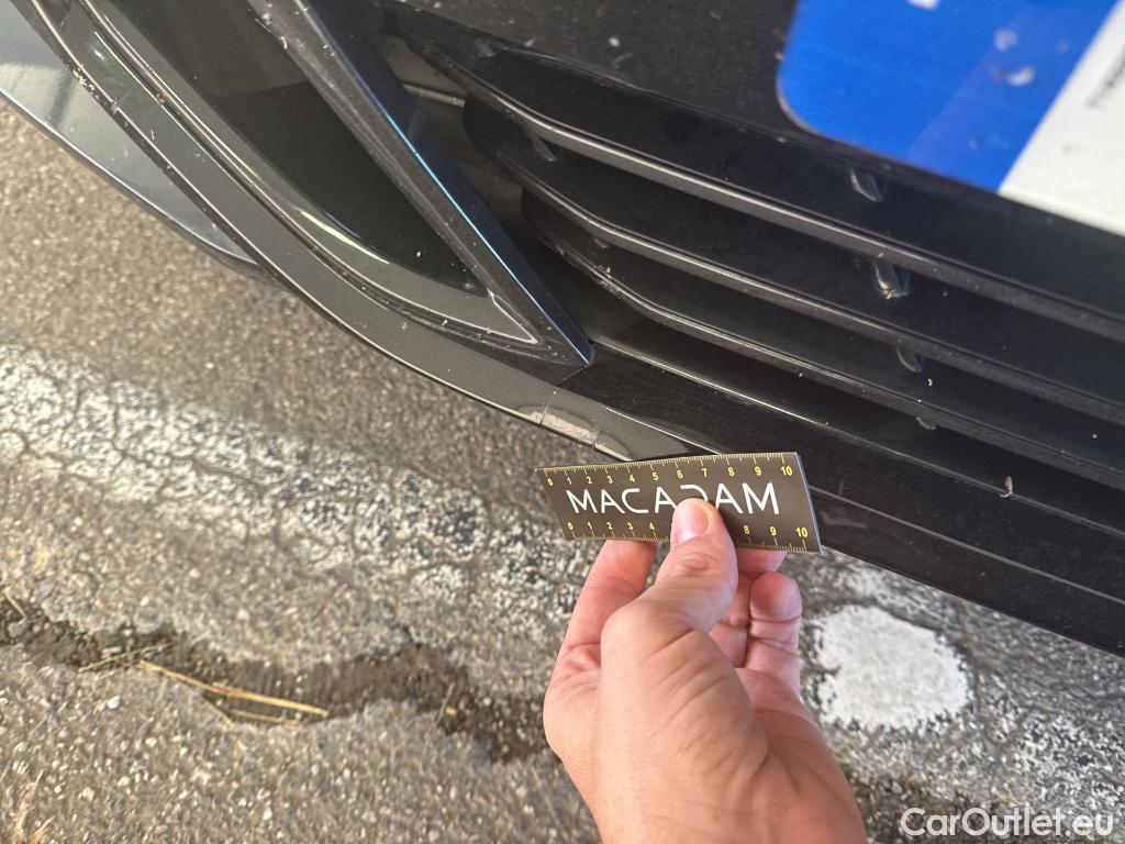  Bmw  Serie 3 BMW Série 3 Berline / 2022 / 4P / Berline 320e 204ch Business Design BVA8 Hybride #5