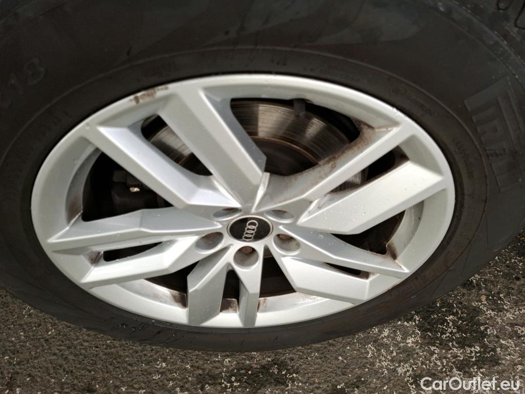  Audi  Q5 AUDI  / 2016 / 5P / SUV 50 TFSI e 299 QTT S TRONIC 7 BUS EXEC #38