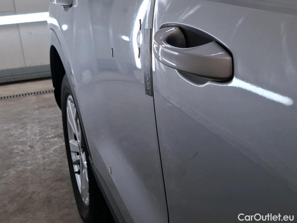  Audi  Q3 AUDI  / 2018 / 5P / SUV 45 TFSI E 245 S TRONIC BUSINESS LINE #28