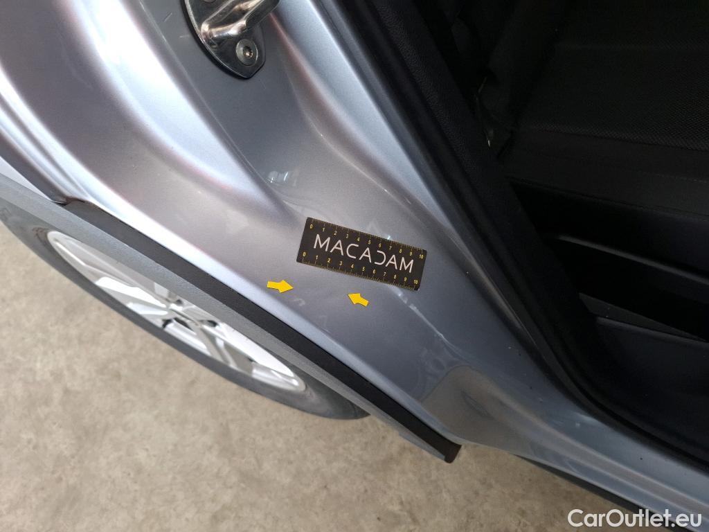  Audi  Q3 AUDI  / 2018 / 5P / SUV 45 TFSI E 245 S TRONIC BUSINESS LINE #25