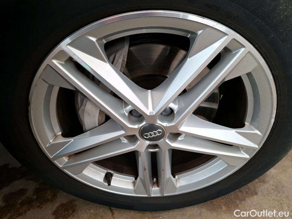  Audi  Q5 AUDI  / 2016 / 5P / SUV 50 TFSI e 299 QTT S TRONIC 7 S LINE #22