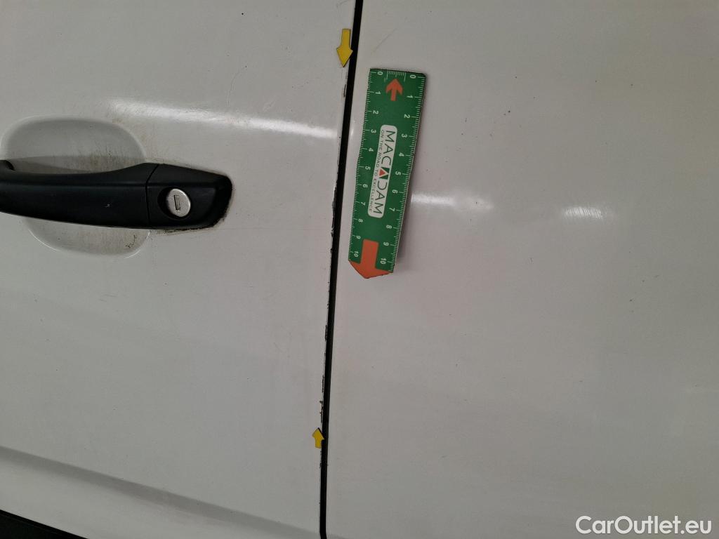  Citroen  Berlingo  Fourgon Club M 650 1.5 BlueHDi 75CV BVM5 E6dT #24