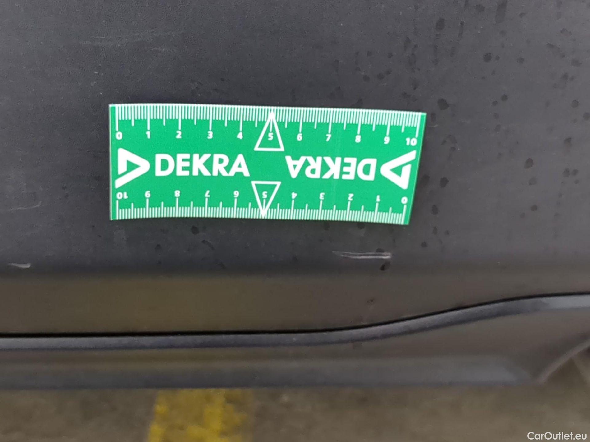  Peugeot  2008  Allure Business 1.5 HDi 110CV BVM6 E6d #41