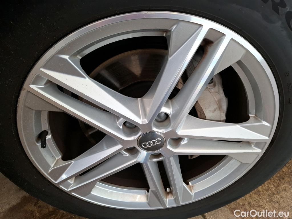  Audi  Q5 AUDI  / 2016 / 5P / SUV 50 TFSI e 299 QTT S TRONIC 7 S LINE #11