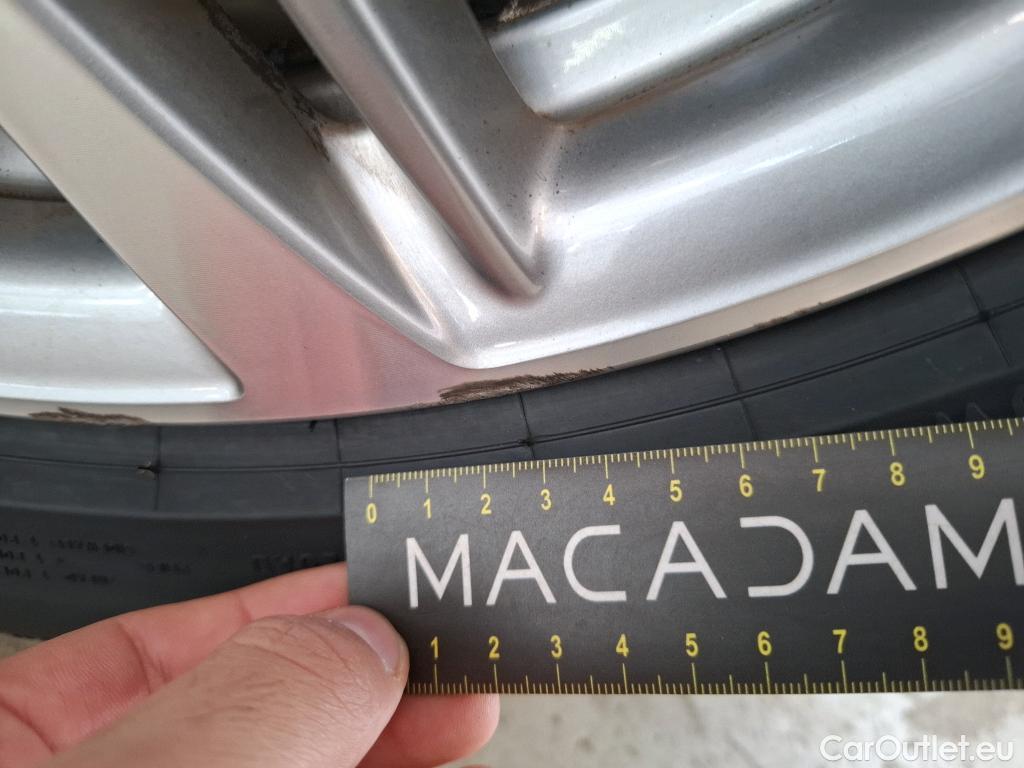  Bmw  X2 BMW  / 2017 / 5P / SUV xDrive25e Business Design BVA6 #34