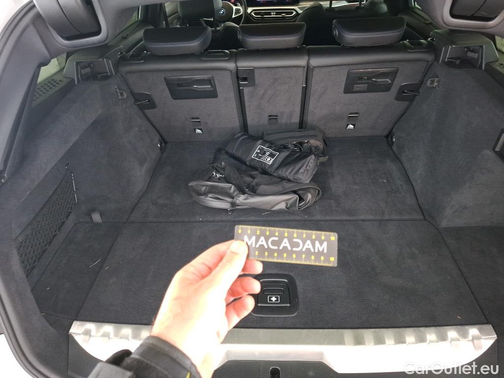  Bmw  Serie 3 BMW Série 3 Touring / 2022 / 5P / Break 320e 204ch M Sport BVA8 Hybride #1