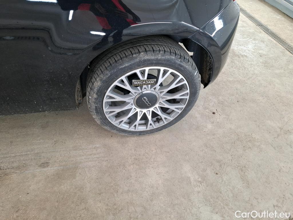  Fiat  500 FIAT  / 2015 / 3P / Berline Hybrid 1.0 BSG 70 ch Dolcevita Plus #19