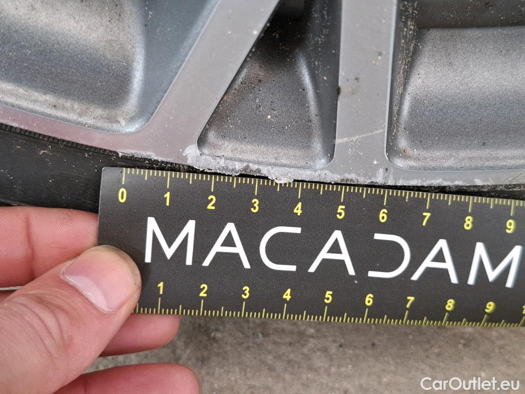  Fiat  500 FIAT  / 2015 / 3P / Berline Hybrid 1.0 BSG 70 ch Dolcevita Plus #35