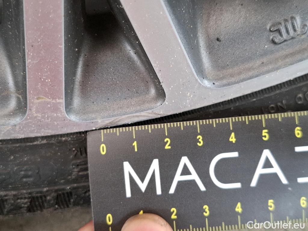  Fiat  500 FIAT  / 2015 / 3P / Berline Hybrid 1.0 BSG 70 ch Dolcevita Plus #24