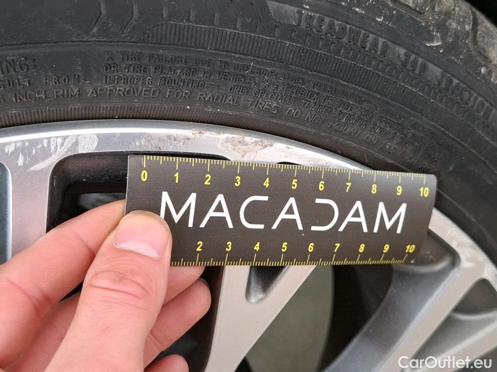  Fiat  500 FIAT  / 2015 / 3P / Berline Hybrid 1.0 BSG 70 ch Dolcevita Plus #30