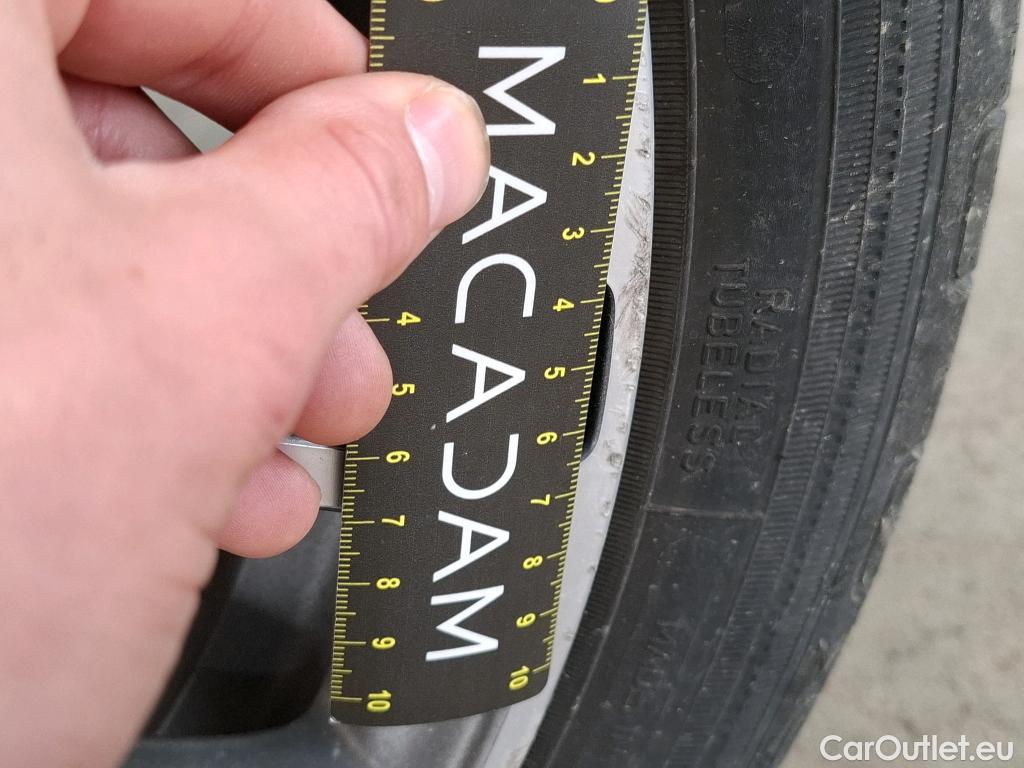  Fiat  500 FIAT  / 2015 / 3P / Berline Hybrid 1.0 BSG 70 ch Dolcevita Plus #23