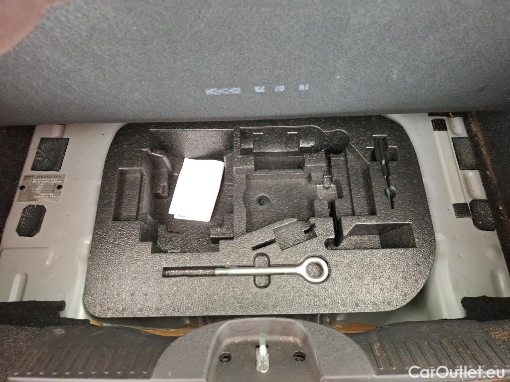  Fiat  500 FIAT  / 2015 / 3P / Berline Hybrid 1.0 BSG 70 ch Dolcevita Plus #46