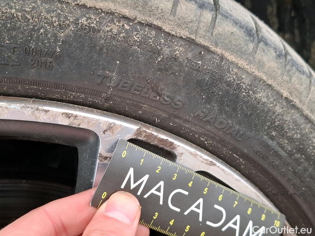  Fiat  500 FIAT  / 2015 / 3P / Berline Hybrid 1.0 BSG 70 ch Dolcevita Plus #40