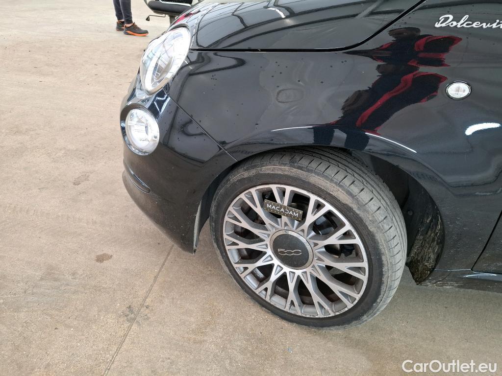 Fiat  500 FIAT  / 2015 / 3P / Berline Hybrid 1.0 BSG 70 ch Dolcevita Plus #11