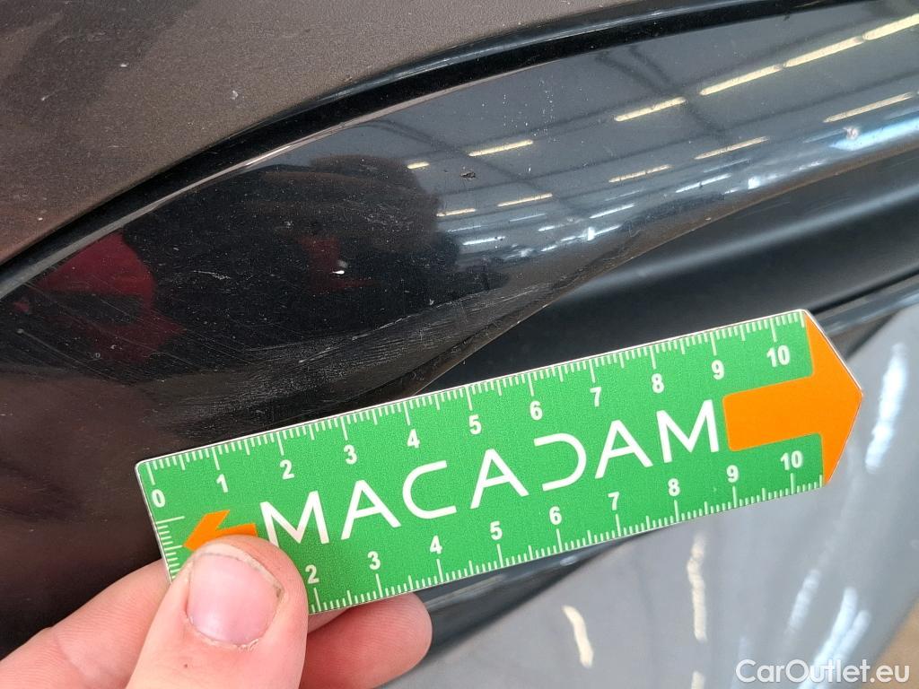  Mercedes  GLA MERCEDES-BENZ  / 2020 / 5P / SUV 1.3  250 e AMG LINE DCT #57