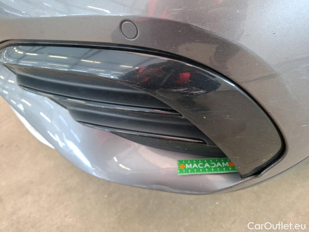  Mercedes  GLA MERCEDES-BENZ  / 2020 / 5P / SUV 1.3  250 e AMG LINE DCT #47