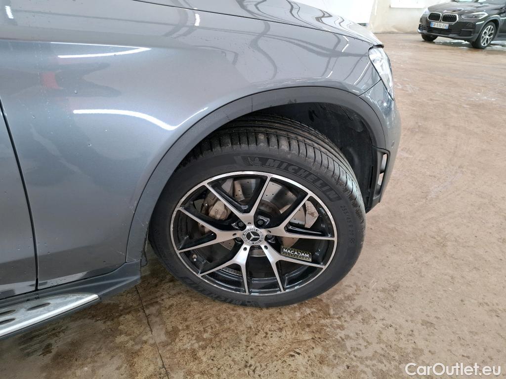  Mercedes  G-Klasee MERCEDES-BENZ GLC / 2019 / 5P / SUV 2.0 GLC 300 DE AMG LINE 4MATIC #21