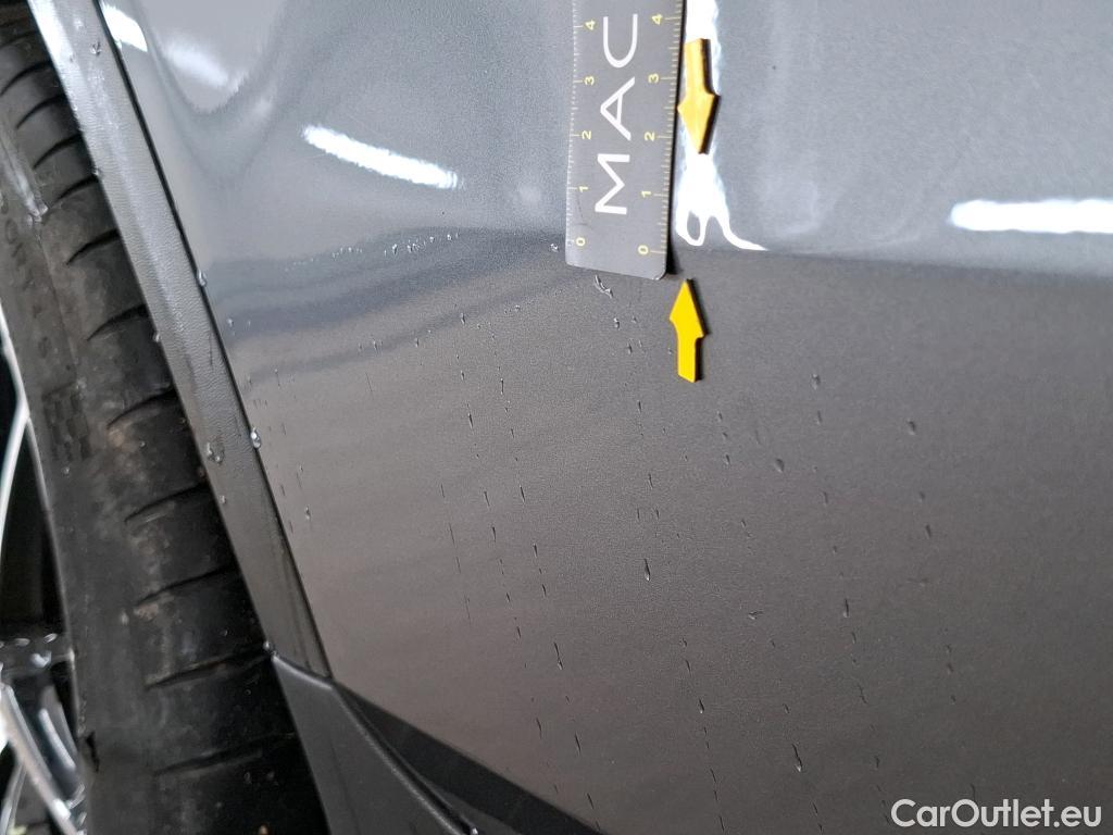  Mercedes  G-Klasee MERCEDES-BENZ GLC / 2019 / 5P / SUV 2.0 GLC 300 DE AMG LINE 4MATIC #35