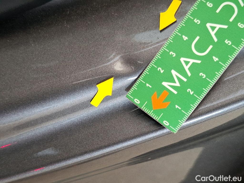  Mercedes  GLA MERCEDES-BENZ  / 2020 / 5P / SUV 1.3  250 e AMG LINE DCT #59