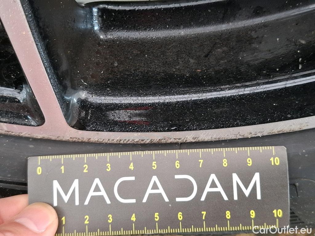  Mercedes  G-Klasee MERCEDES-BENZ GLC / 2019 / 5P / SUV 2.0 GLC 300 DE AMG LINE 4MATIC #17