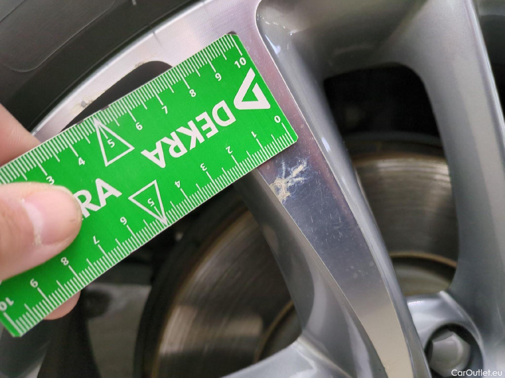  MG  EHS MG  / 2021 / 5P / SUV 1.5T GDI PHEV Luxury Auto #9