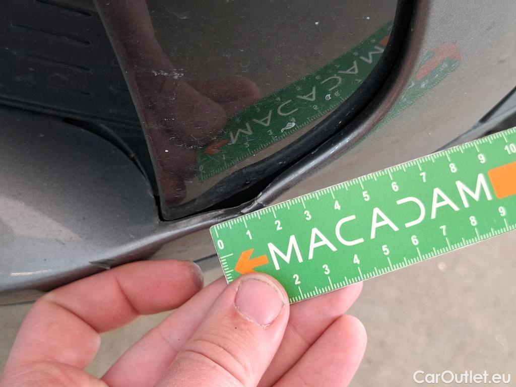  Mercedes  GLA MERCEDES-BENZ  / 2020 / 5P / SUV 1.3  250 e AMG LINE DCT #11