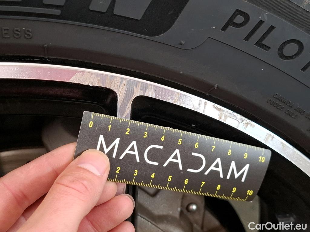  Mercedes  G-Klasee MERCEDES-BENZ GLC / 2019 / 5P / SUV 2.0 GLC 300 DE AMG LINE 4MATIC #15