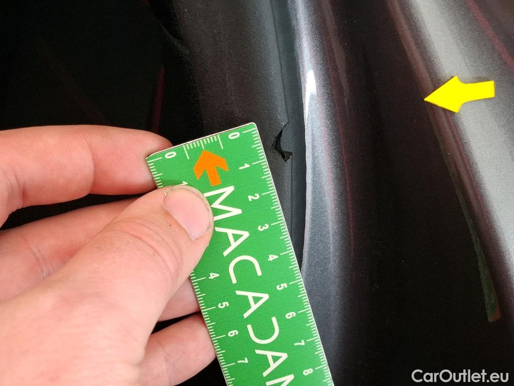  Mercedes  GLA MERCEDES-BENZ  / 2020 / 5P / SUV 1.3  250 e AMG LINE DCT #31