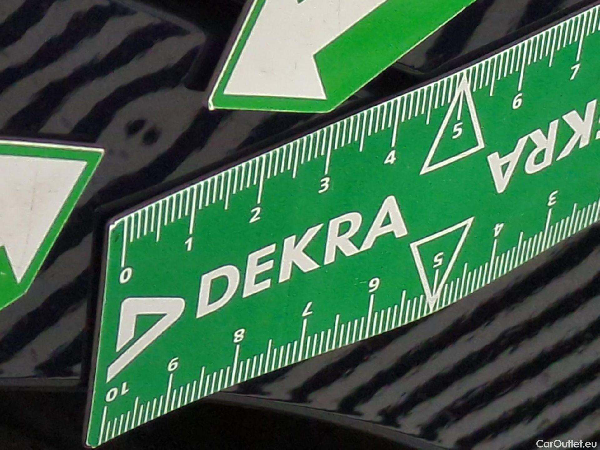  Mercedes  C-Klasse MERCEDES-BENZ Classe C Break / 2021 / 5P / Break C 300 e Business Line #21