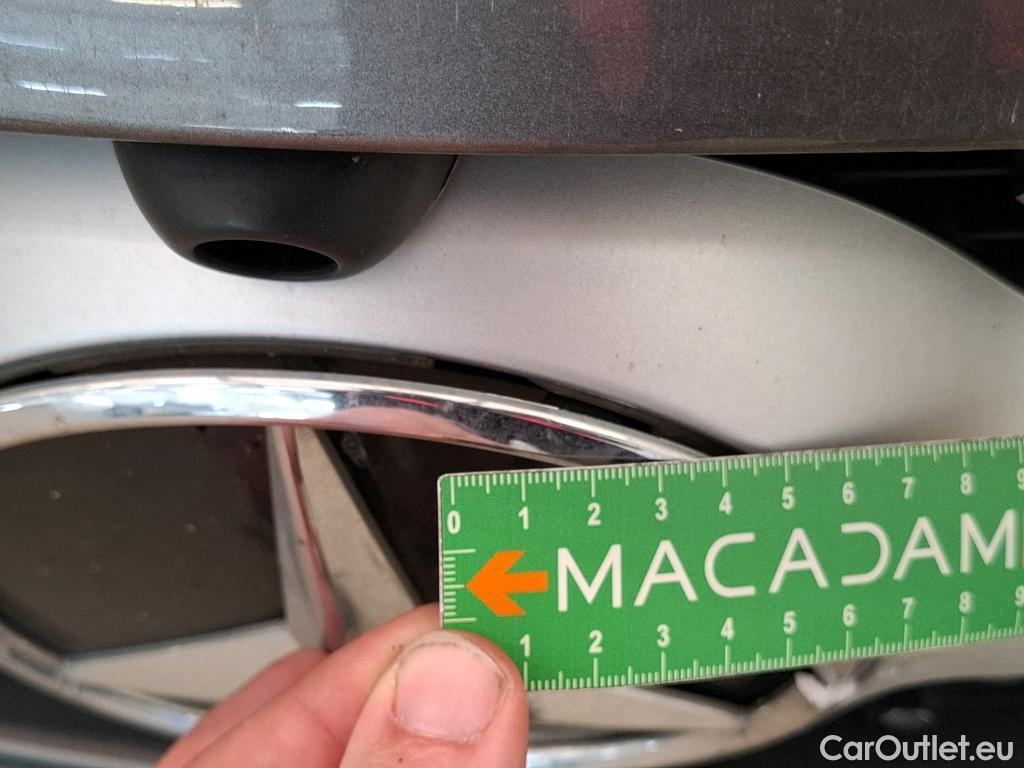  Mercedes  GLA MERCEDES-BENZ  / 2020 / 5P / SUV 1.3  250 e AMG LINE DCT #20